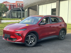 名爵 MG ES5 2025款 525max 后驱智驾版