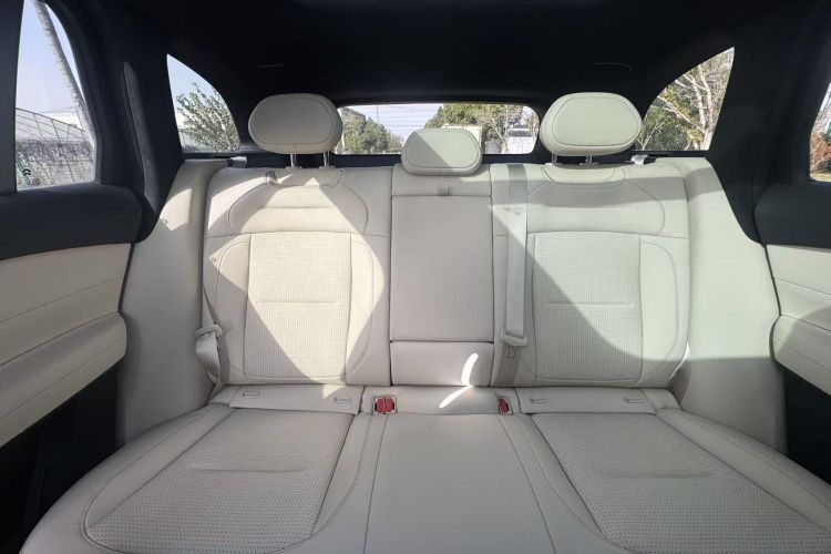 蔚来ES6 2023款 75kWh中控内饰7014