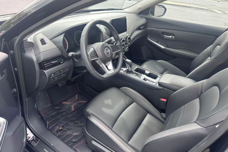 日产 轩逸 2022款 1.6L XL CVT悦享版中控内饰7004