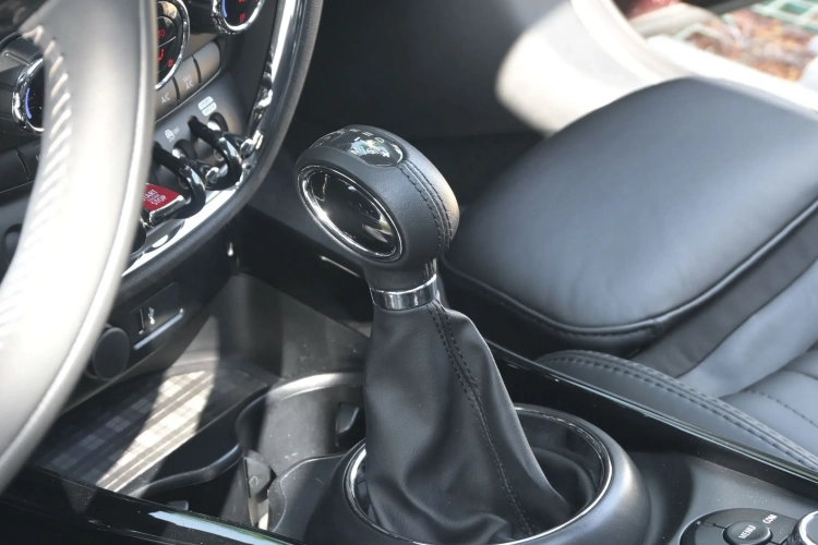 MINI Clubman 2018款 2.0T COOPER S 艺术家局部细节18