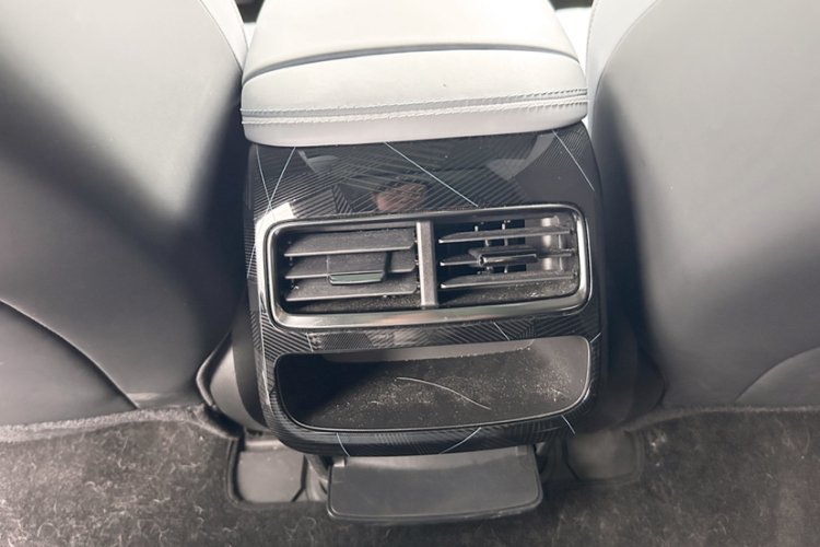 比亚迪 海豹 2023款 冠军版 550km 尊贵型中控内饰7001