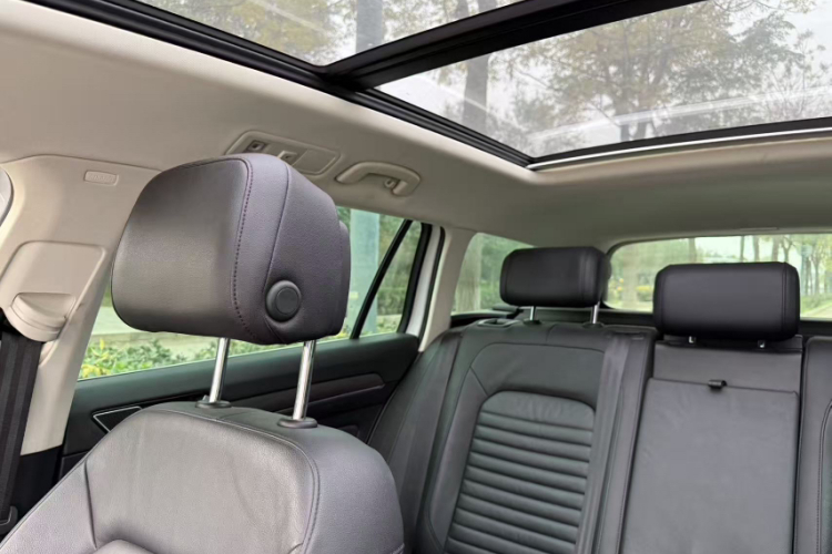 大众 蔚揽 2017款 380TSI 四驱拓行版中控内饰7010