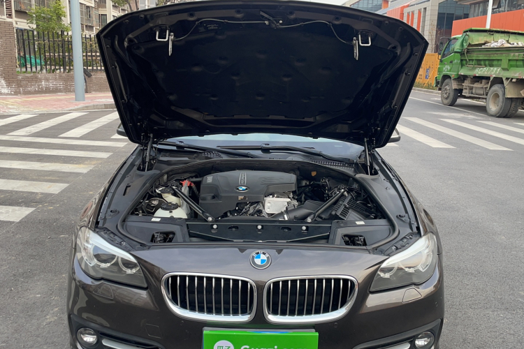 宝马5系 2014款 525Li 领先型局部细节24