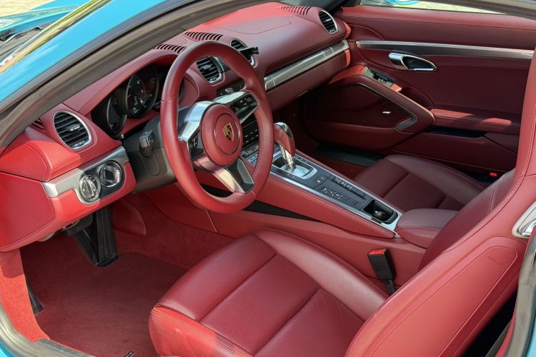 保时捷718 2018款 Cayman 2.0T中控内饰7001