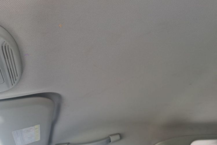 奇瑞新能源 小蚂蚁 2022款 甜粉款 半糖版 磷酸铁锂 29.2kWh 30kW 301km局部细节22