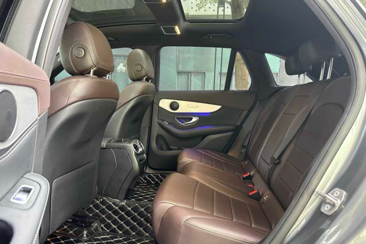 奔驰GLC 2020款 改款 GLC 260 L 4MATIC 动感型车身外观6008