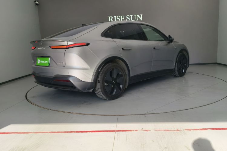 乐道L60 2024款 60kWh 四驱版车身外观6007