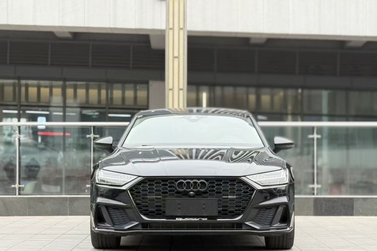 奥迪A7 2019款 55 TFSI quattro 动感型车身外观6007