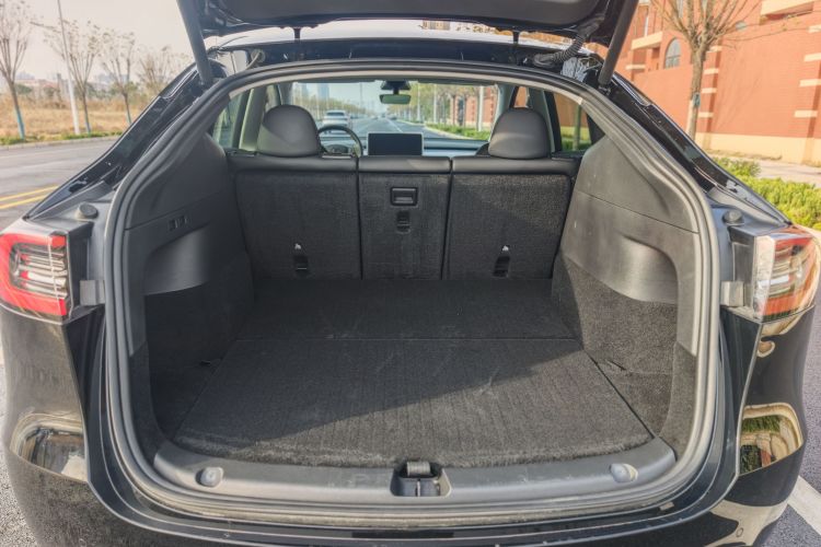 特斯拉 Model Y 2023款 后轮驱动版局部细节23