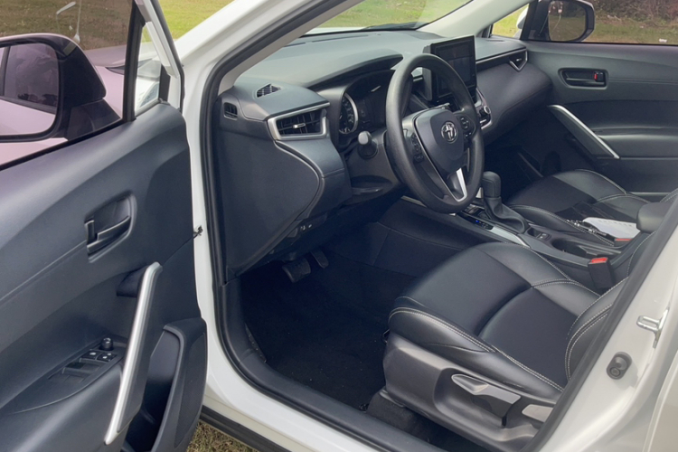 丰田 锋兰达 2022款 2.0L CVT领先版中控内饰7002