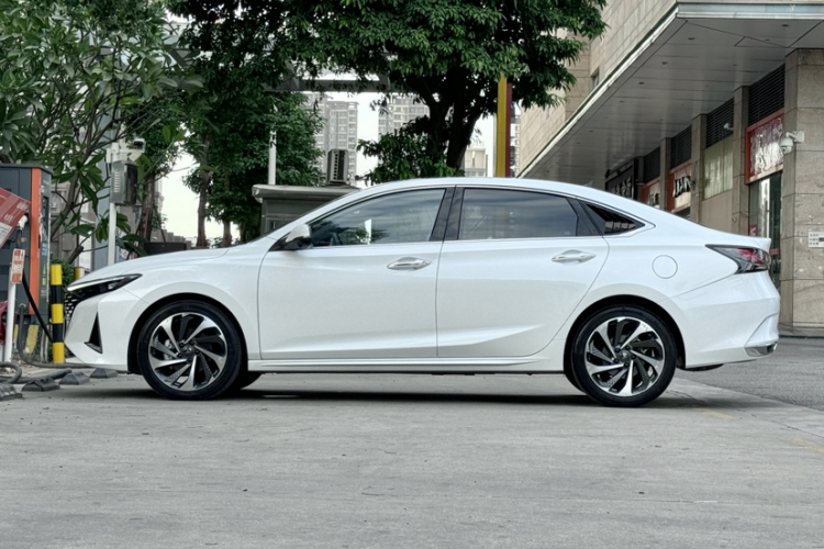 长安 锐程PLUS 2023款 1.5T DCT领悦型车身外观6002