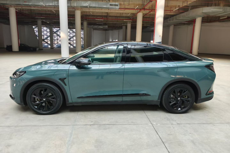 ARCFOX极狐 极狐 阿尔法S(ARCFOX αS) 2023款 735E+ 森林版 160kW车身外观6007