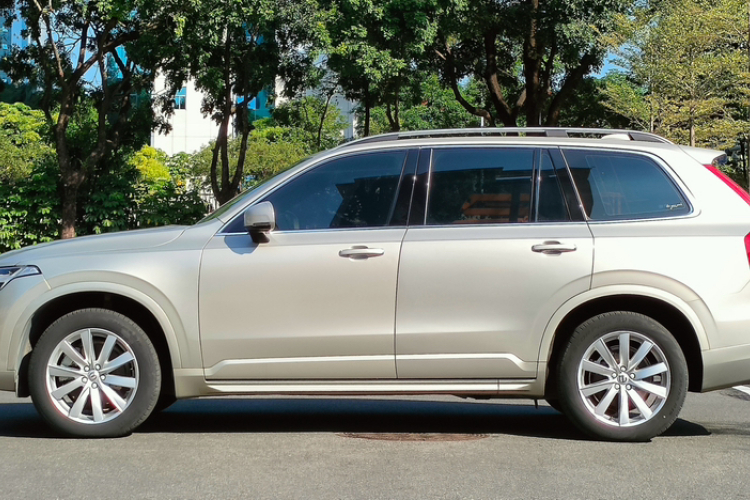 沃尔沃XC90 2018款 T6 智逸版 7座车身外观6002