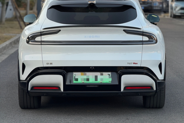 小米汽车 小米YU7 2025款 超长续航高性能四驱Max版车身外观6001