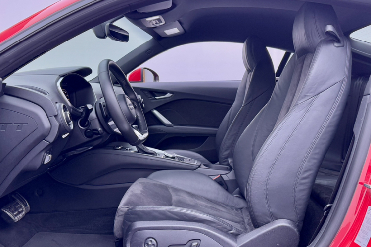 奥迪TT 2015款 TT Coupe 45 TFSI中控内饰7005