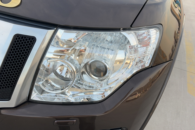 三菱 帕杰罗(进口) 2018款 3.0L 自动舒适版局部细节36