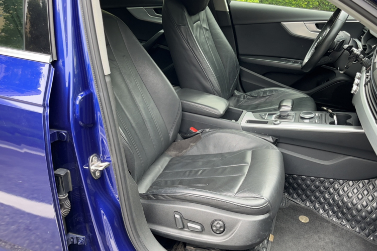 奥迪A4L 2017款 Plus 40 TFSI 进取型局部细节41