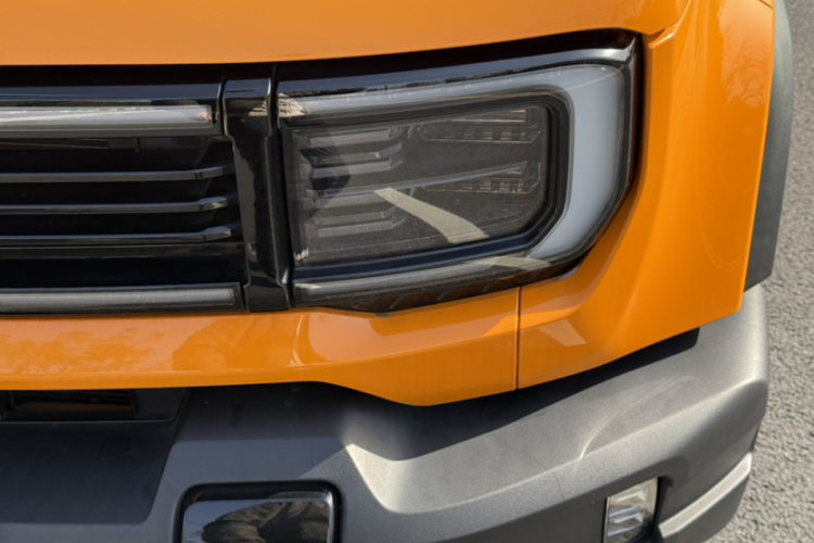 北京越野 北京BJ40 2024款 2.0T 全新城市猎人版 侠客型车身外观6001