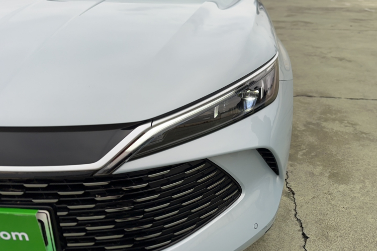 比亚迪 秦L 2024款 DM-i 120KM领先型局部细节36