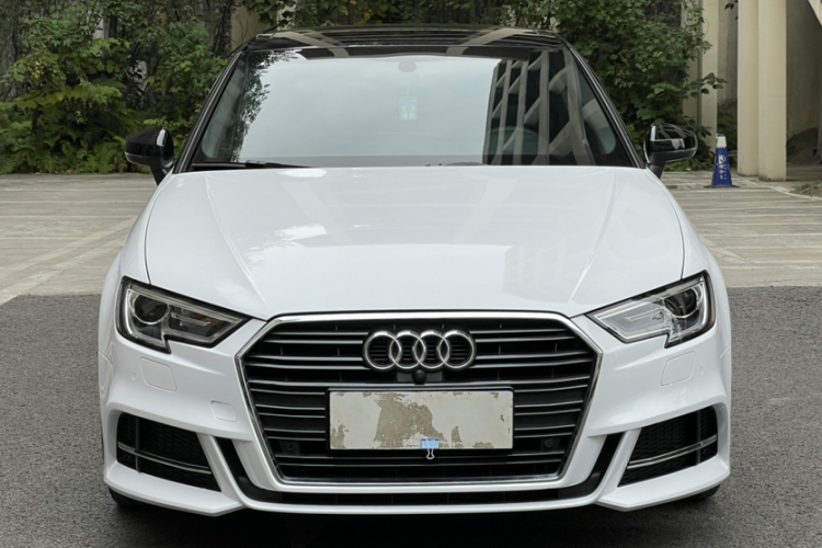 奥迪A3 2017款 Sportback 35 TFSI 时尚型车身外观6006