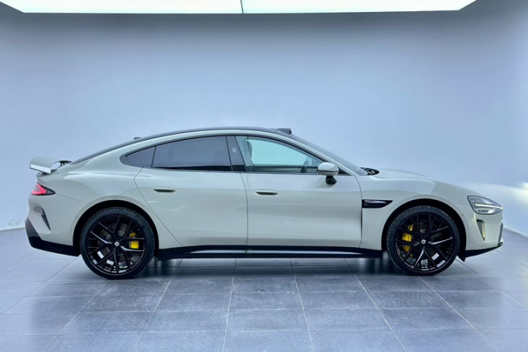 小米汽车 小米SU7 2024款 四驱超长续航高阶智驾Max版车身外观6005