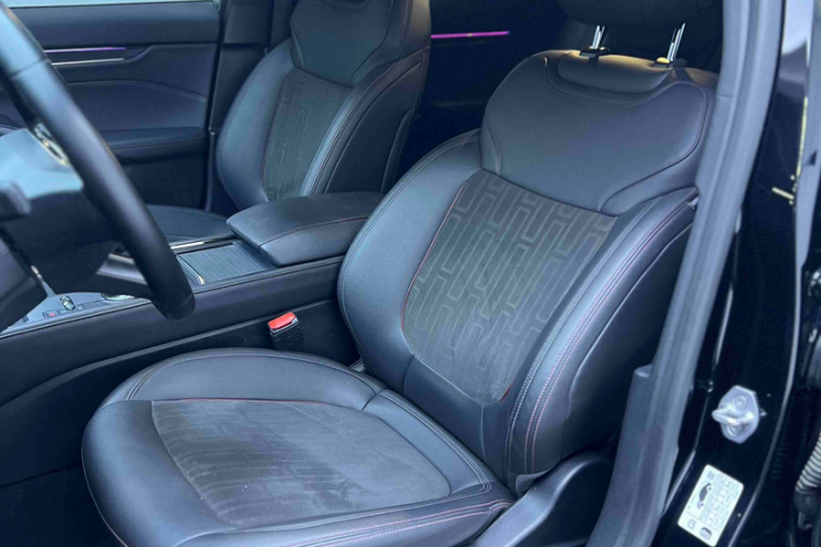 福特 蒙迪欧 2023款 EcoBoost 180 舒雅型中控内饰7011