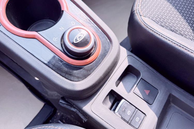 奇瑞 小蚂蚁 2019款 4座智享版 30.6kWh局部细节18