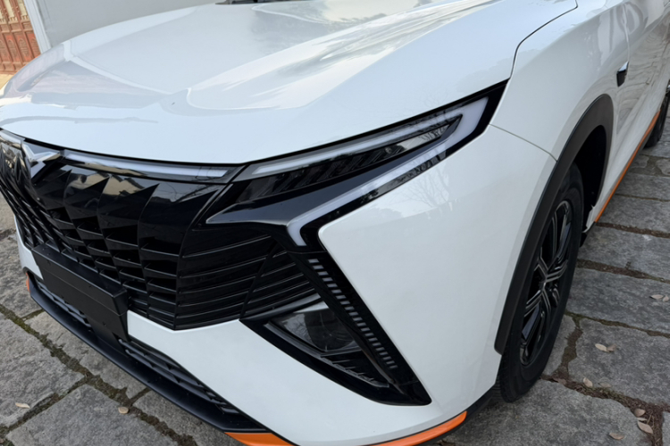 凯翼昆仑 2023款 昆仑 300 天际版局部细节36