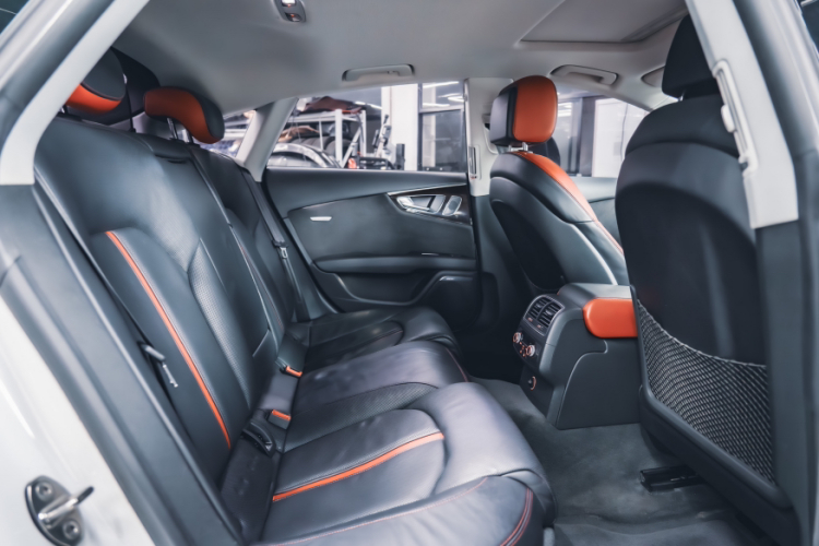 奥迪A7 2016款 50 TFSI quattro 舒适型中控内饰7008