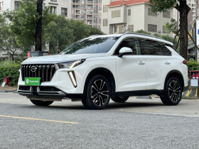 广汽传祺 传祺GS4 PLUS 2021款 270T 自动星辰版