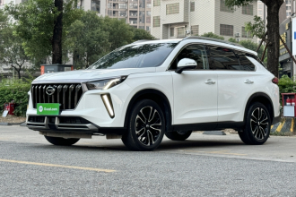 广汽传祺 传祺GS4 PLUS 2021款 270T 自动星辰版