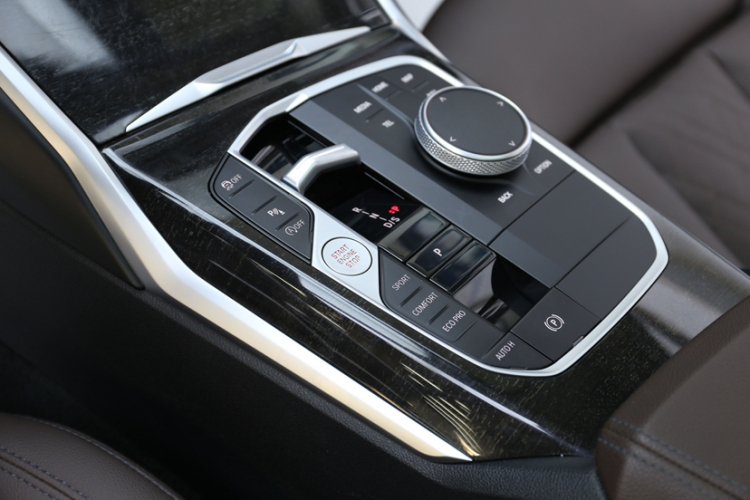 宝马3系 2023款 325Li M运动套装局部细节18