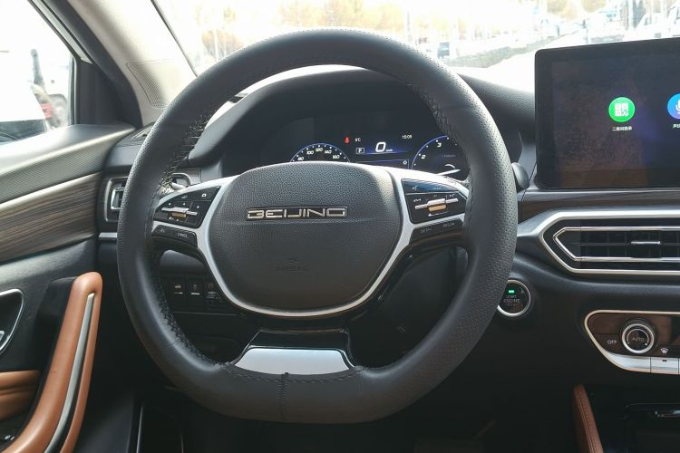 北京汽车 北京U7 2019款 1.5T CVT新智版 国VI中控内饰7007