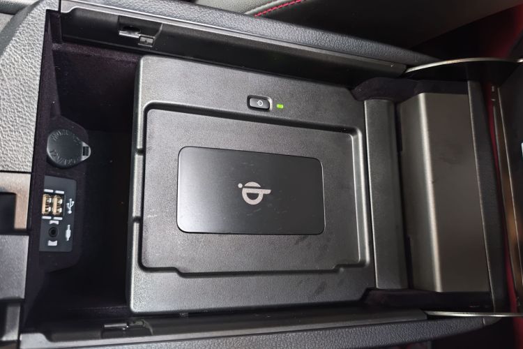 雷克萨斯NX 2020款 300h 前驱 锋尚版 国VI局部细节9005