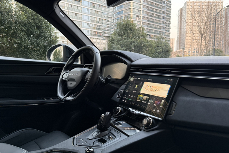 领克01 2021款 2.0TD 四驱劲Halo中控内饰7005