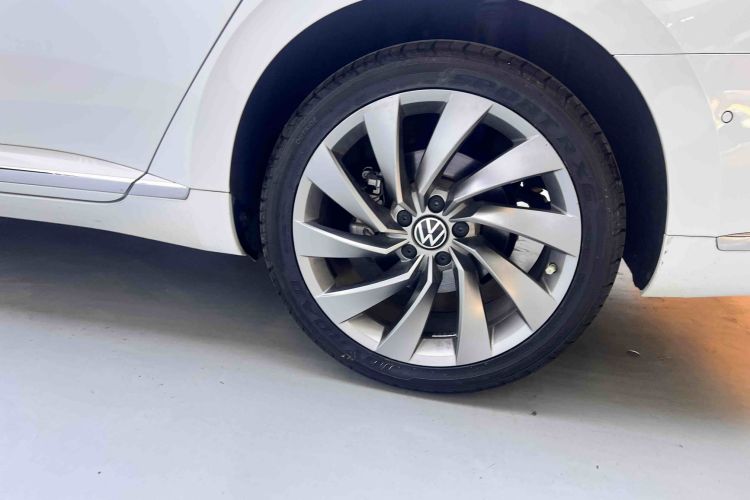 一汽-大众CC 2023款 380TSI 夺目版车身外观6006