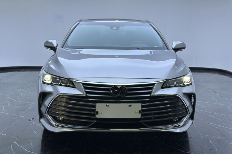 丰田 亚洲龙 2019款 2.0L 豪华版 国VI车身外观6003