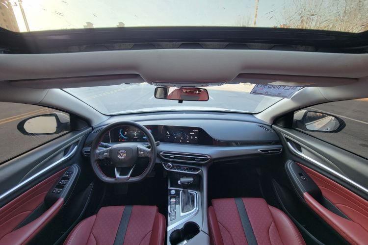 长安 逸动 2021款 PLUS 蓝鲸NE 1.4T GDI DCT尊贵型中控内饰7006