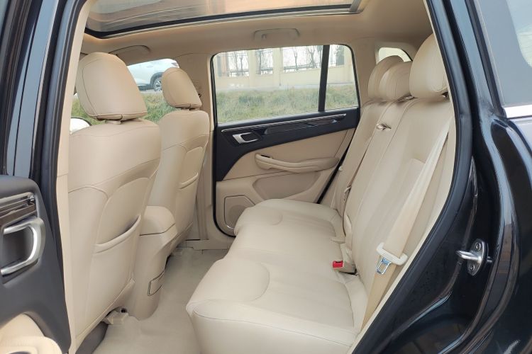 众泰 大迈X5 2017款 升级版 1.5T CVT地主型中控内饰7002