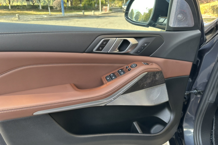 宝马X5(进口) 2020款 xDrive30i X设计套装中控内饰7006