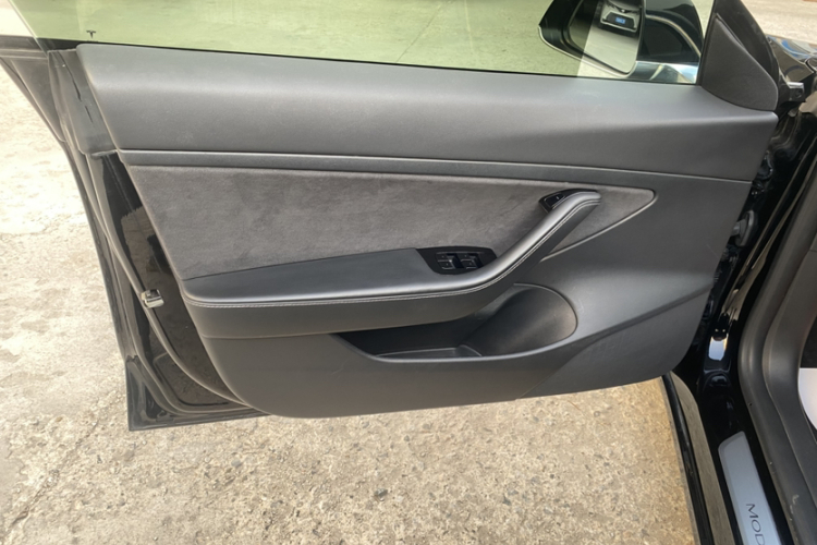 特斯拉 Model 3 2020款 标准续航后驱升级版中控内饰7007