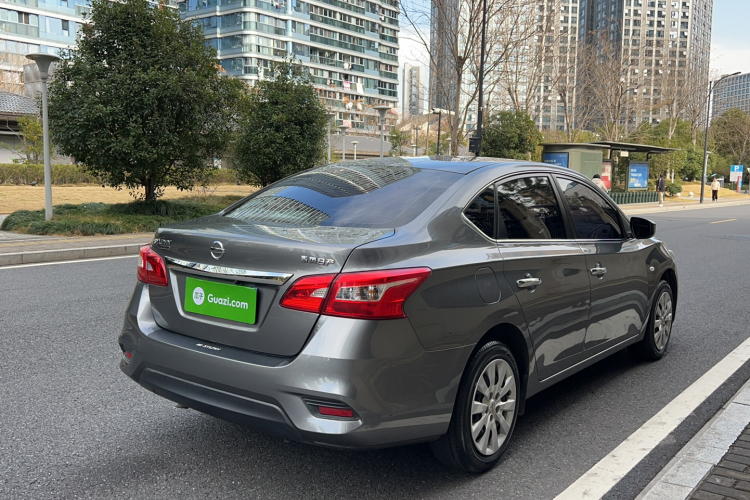 日产 轩逸 2021款 经典 1.6XE CVT舒适版车身外观6006