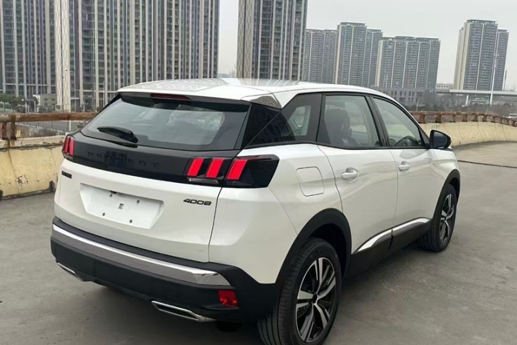 标致4008 2024款 360THP 驾趣版车身外观6005