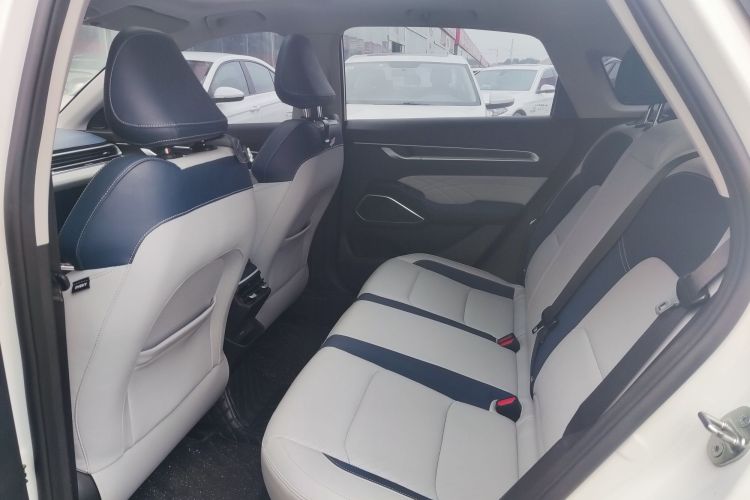 吉利汽车 帝豪 2022款 第4代 1.5L CVT旗舰型中控内饰7003