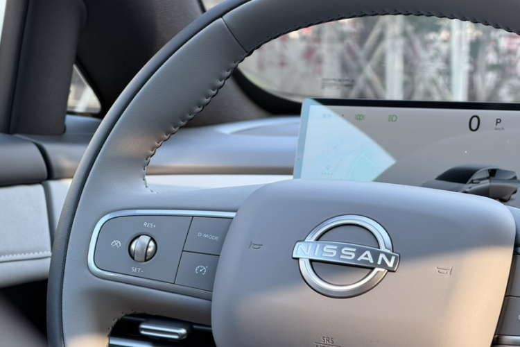 日产N7 2025款 510 Air中控内饰7003