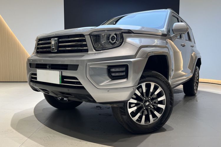 坦克700新能源 2024款 Hi4-T 极境版车身外观1