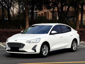 福特 福克斯 2019款 三厢 1.5L 自动锋跃型 国V