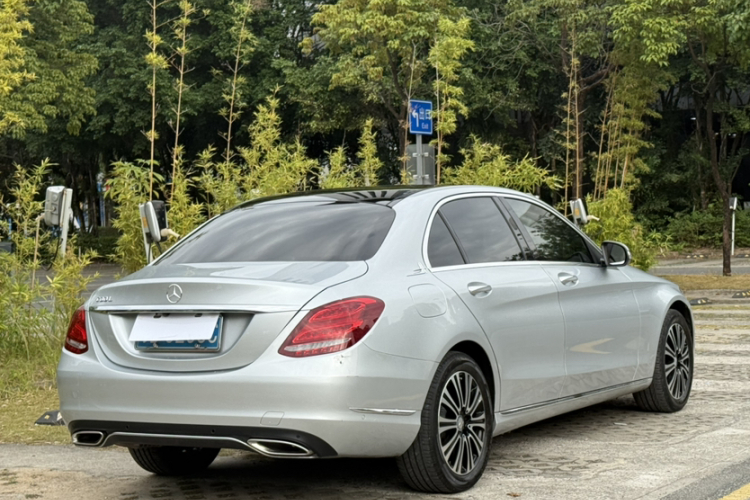 奔驰C级 2016款 C 200 L车身外观6006