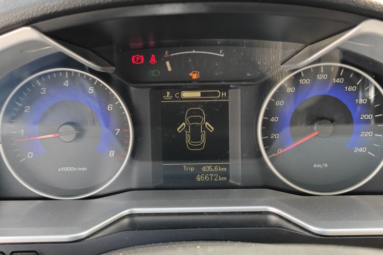 吉利汽车 帝豪 2014款 三厢 1.5L 手动精英型中控内饰15