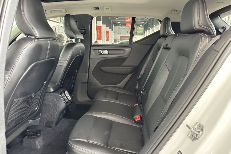 沃尔沃XC40 2021款 T4 四驱智远豪华版中控内饰7003